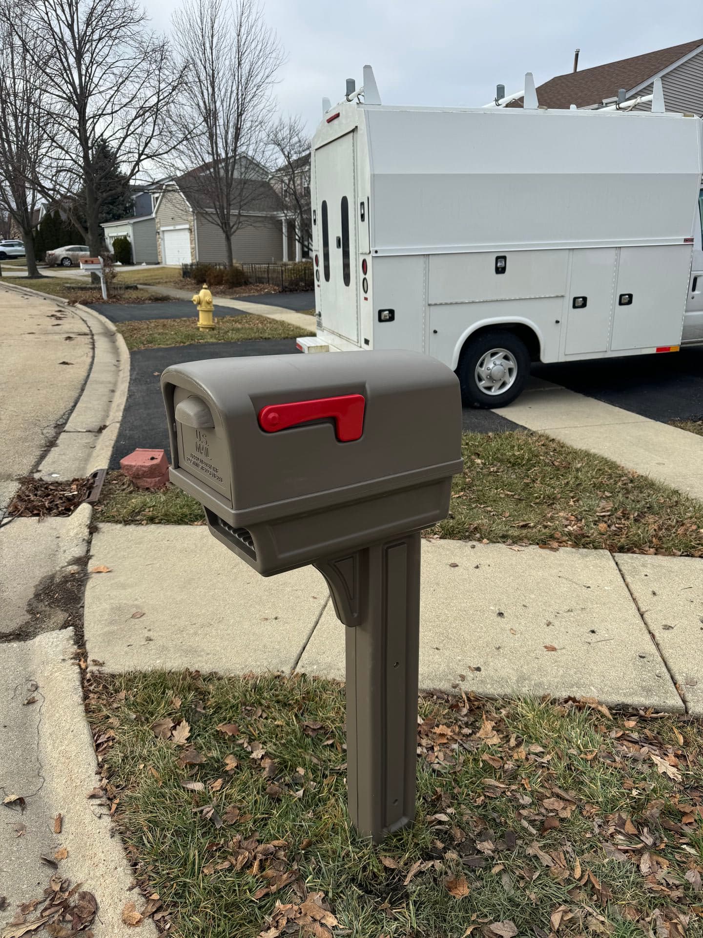 Mailbox installation by OnlyMailboxes