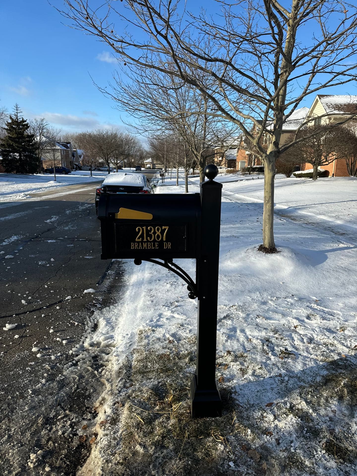 Mailbox installation by OnlyMailboxes